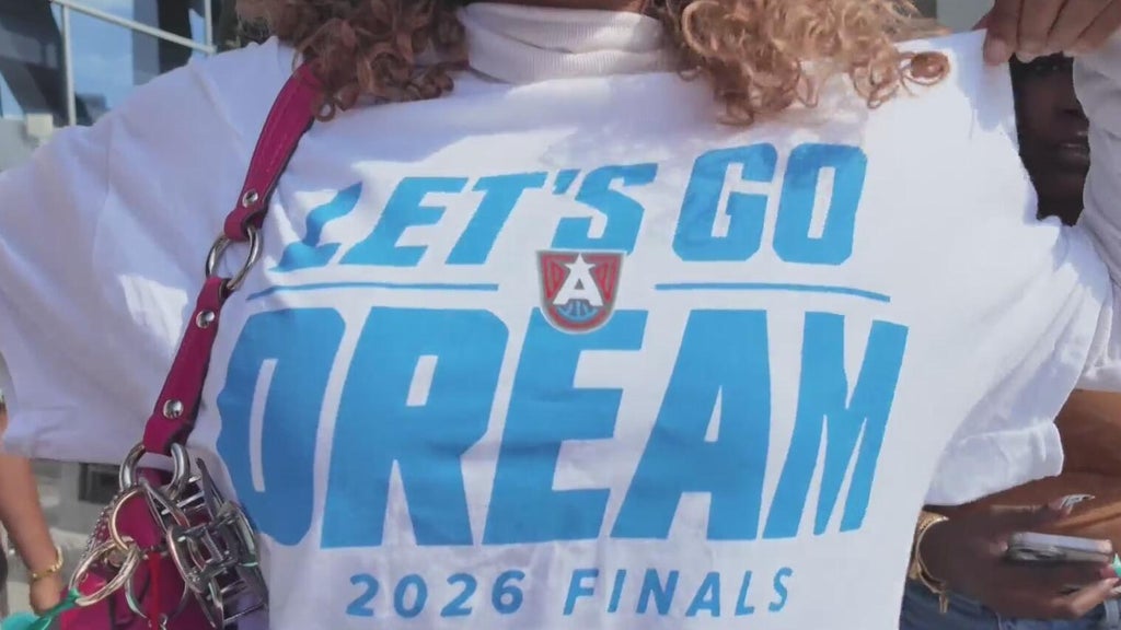 Atlanta Dream fans celebrate team's Game 6 win — Canton Sports news