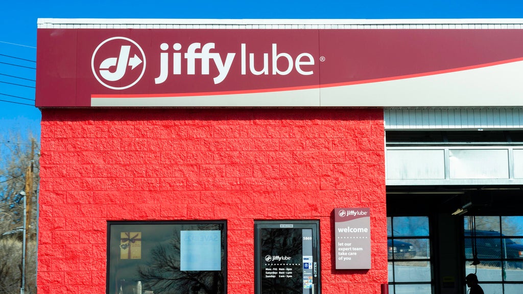 Georgia mother arrested after trying to abandon 6-month-old child at Mableton Jiffy Lube, police say — Canton Health news